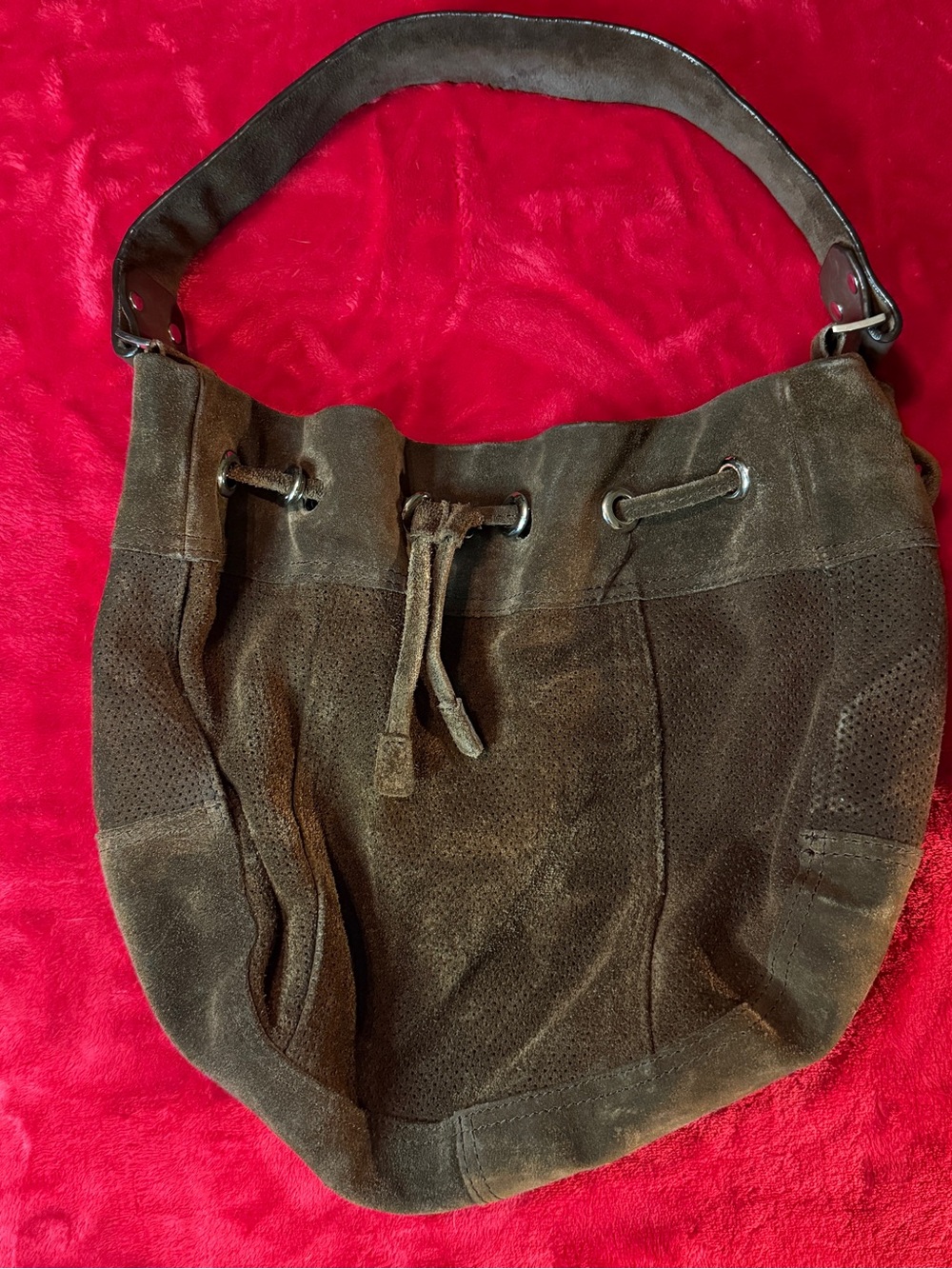 Vintage Boho Studded Suede Bucket Bag – Brown Drawstring Hobo Shoulder Purse